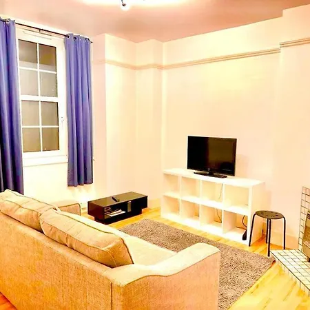 Tower Bridge! Immaculate One Bed Apartment London Exterior photo